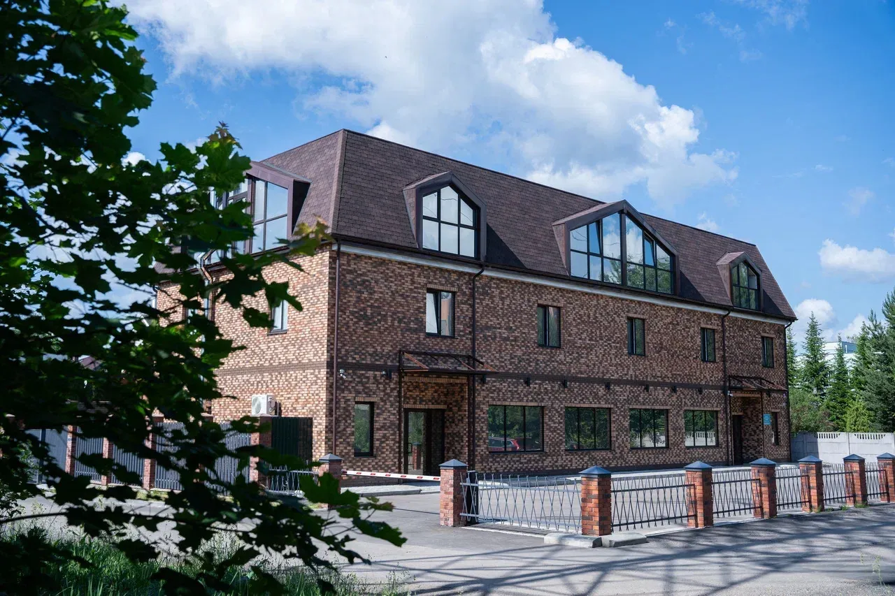 Анонимное лечение алкоголизма и вывод из запоя в клинике "Профмед" в Чите. Круглосуточный стационар